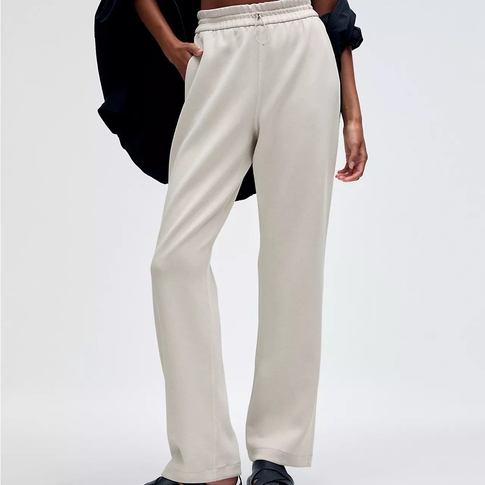 ✅SOLD✅ LuluLemon Softstreme High-Rise Breathable Pant Off White (Bone) US - Picture 6 of 11